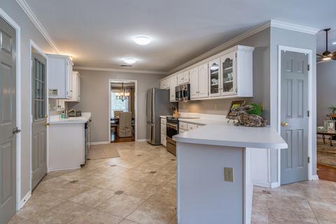 8669 Windersgate Dr, Olive Branch, MS 38654 photo 9