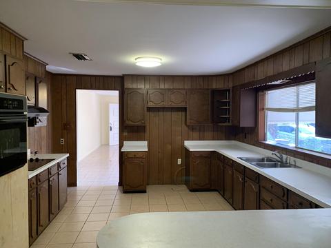 331 Crusaders Dr, Biloxi, MS 39530 photo 5