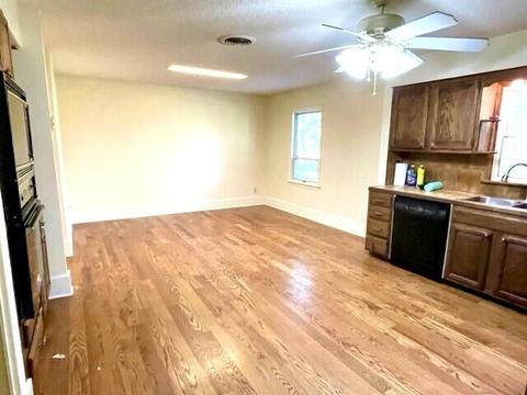 7045 Mcelroy Rd, Olive Branch, MS 38654 photo 6