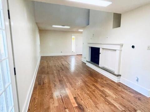 7045 Mcelroy Rd, Olive Branch, MS 38654 photo 5