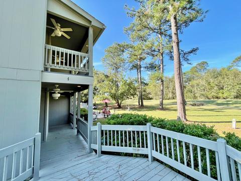250 Highpoint Dr, Diamondhead, MS 39525 photo 2