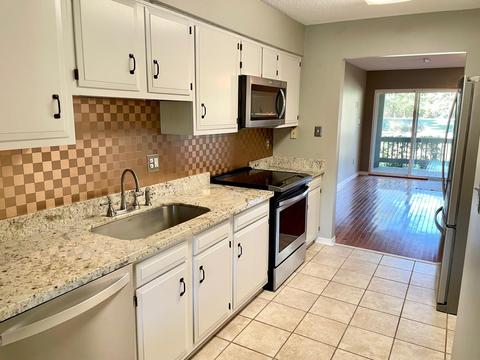 250 Highpoint Dr, Diamondhead, MS 39525 photo 8