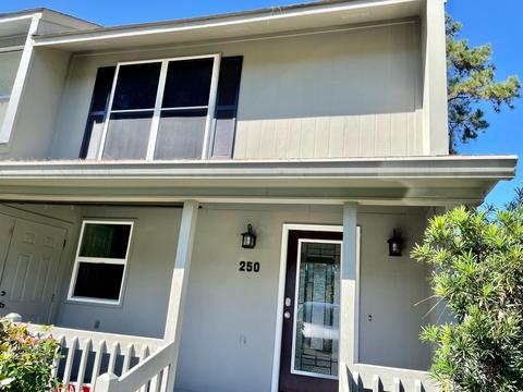 250 Highpoint Dr, Diamondhead, MS 39525 photo 3