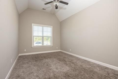 4902 E Margarette Cir, Olive Branch, MS 38654 photo 18