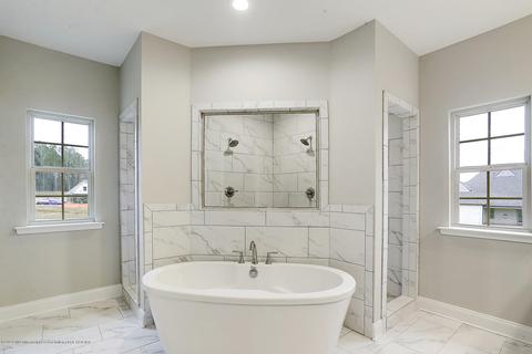 638 Holiday Cv, Hernando, MS 38632 photo 13