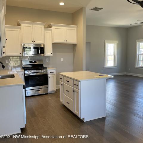 634 Beckett Cv, Hernando, MS 38632 photo 4