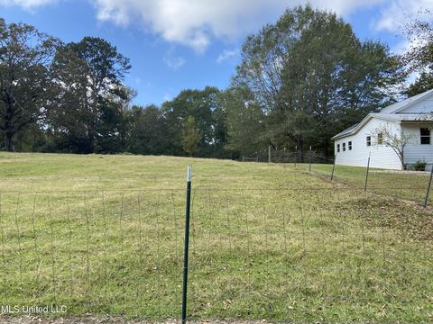 123 Webb Cir, Florence, MS 39073 photo 10