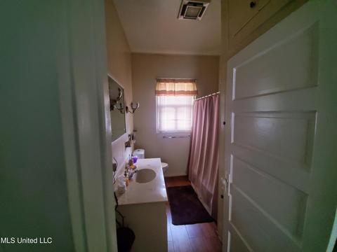 503 E Center St, Canton, MS 39046 photo 13