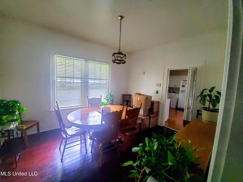 503 E Center St, Canton, MS 39046 photo 11