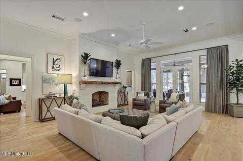 318 Helen Cove Cv, Madison, MS 39110 photo 10