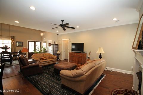 3125 W Jefferson Loop, Hernando, MS 38632 photo 9