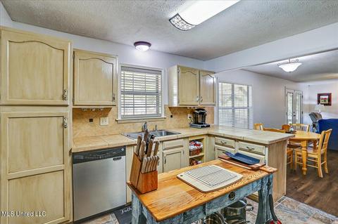 128 Bentley Drive Dr, Brandon, MS 39042 photo 12
