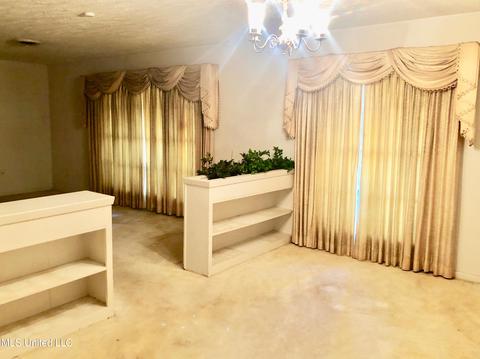 6575 Livingston Rd, Jackson, MS 39213 photo 5
