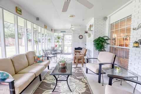 511 N Forest Ave, Long Beach, MS 39560 photo 27