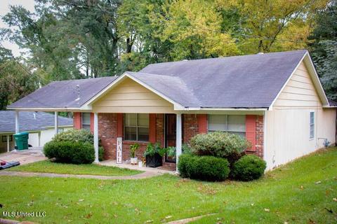2238 Gum St, Grenada, MS 38901 photo 1