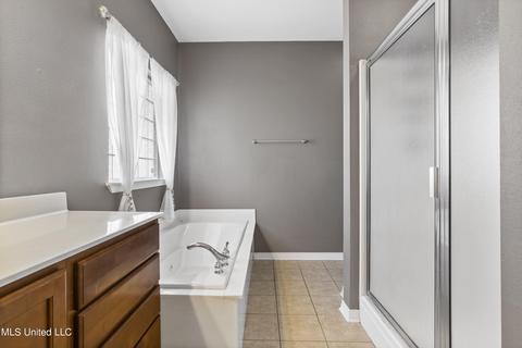 6905 Gregory Dr, Biloxi, MS 39532 photo 18