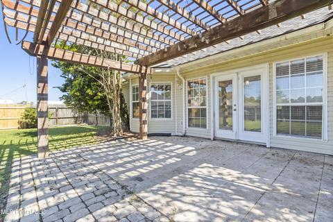 6905 Gregory Dr, Biloxi, MS 39532 photo 25