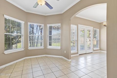 6905 Gregory Dr, Biloxi, MS 39532 photo 11