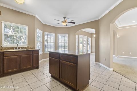 6905 Gregory Dr, Biloxi, MS 39532 photo 8