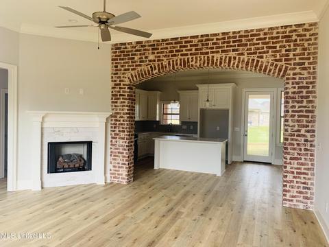 241 Buttonwood Ln, Canton, MS 39046 photo 2