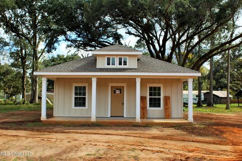 103 Ridge Ln, Lucedale, MS 39452 photo 1