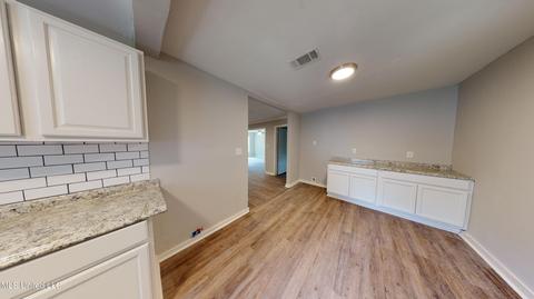 710 Avalon Rd, Jackson, MS 39206 photo 7