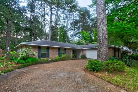 5366 Farnsworth Dr, Jackson, MS 39211 photo 1