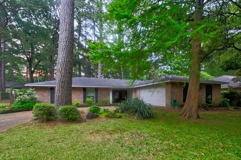 5366 Farnsworth Dr, Jackson, MS 39211 photo 2