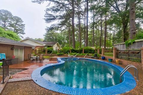 5366 Farnsworth Dr, Jackson, MS 39211 photo 4