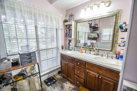 1385 Carroll Dr, Terry, MS 39170 photo 24