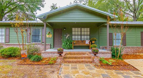 140 Alton Cir, Benton, MS 39039 photo 2