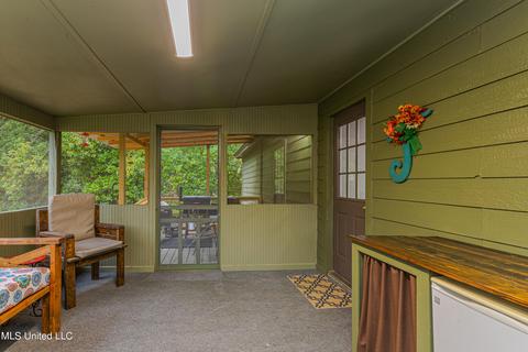 140 Alton Cir, Benton, MS 39039 photo 28