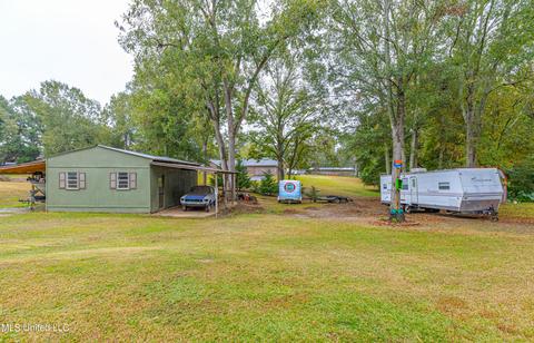 140 Alton Cir, Benton, MS 39039 photo 34