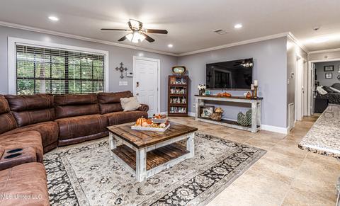 140 Alton Cir, Benton, MS 39039 photo 7