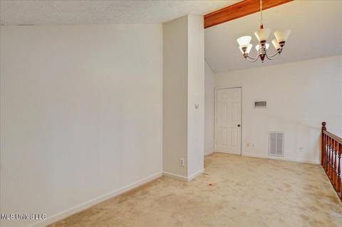 932 Garvin St, Jackson, MS 39206 photo 3
