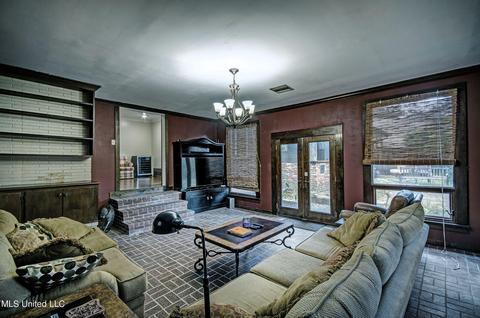 655 Meadowbrook Rd, Jackson, MS 39206 photo 19