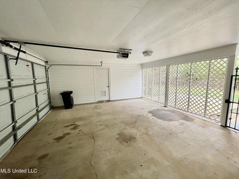 6115 Kristen Dr, Jackson, MS 39211 photo 13