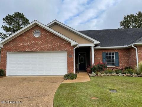 128 Springtree Dr, Brandon, MS 39042 photo 1