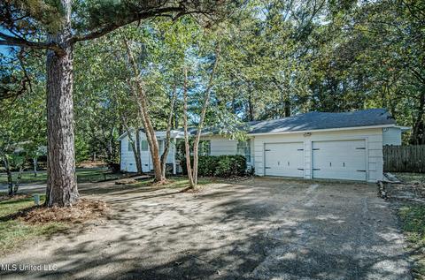2335 E Northside Dr, Jackson, MS 39211 photo 4