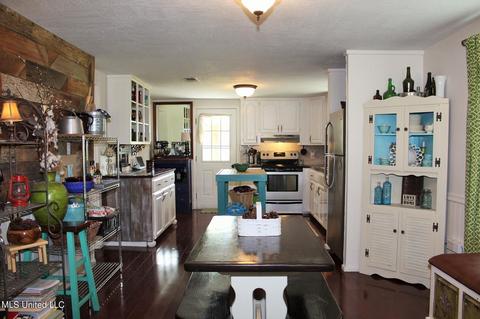 123 Gordon Rd, Lucedale, MS 39452 photo 5