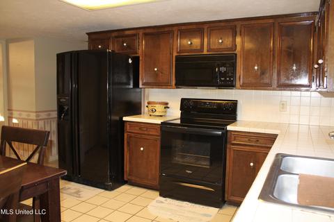 404 SE 7th Ave, Magee, MS 39111 photo 14