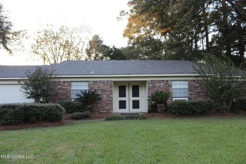 404 SE 7th Ave, Magee, MS 39111 photo 4