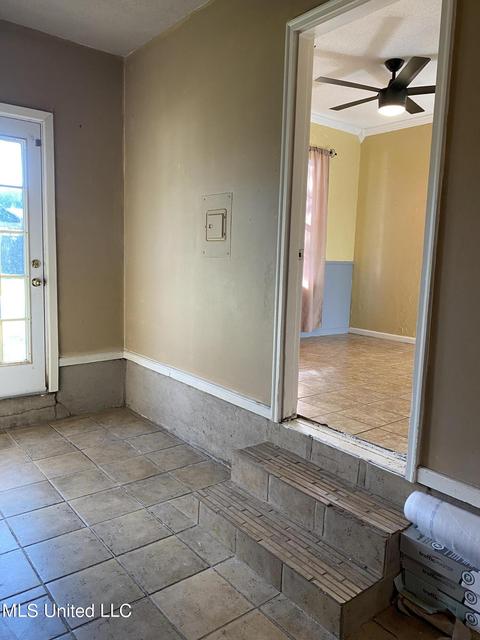 210 Royal Dr, Long Beach, MS 39560 photo 5