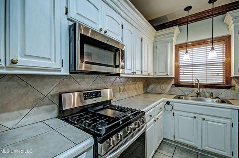 166 Grandview Dr, Florence, MS 39073 photo 15
