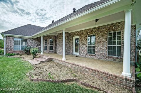 166 Grandview Dr, Florence, MS 39073 photo 9