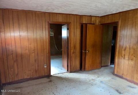 302 Mead St, Forest, MS 39074 photo 7