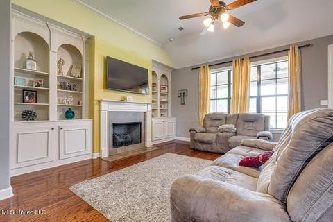 13246 Baskins Cv, Olive Branch, MS 38654 photo 4