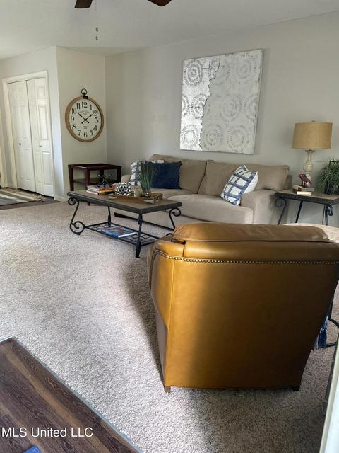 315 W Jasper St, Brandon, MS 39042 photo 2