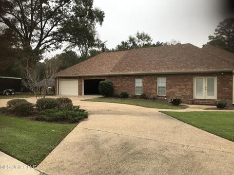 108 Giles Cir, Brandon, MS 39042 photo 3