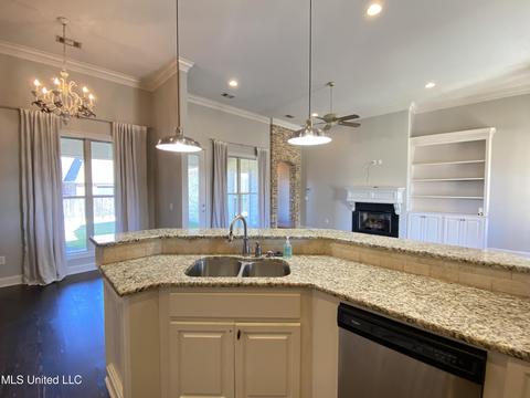 108 Emerald Dr, Brandon, MS 39047 photo 9